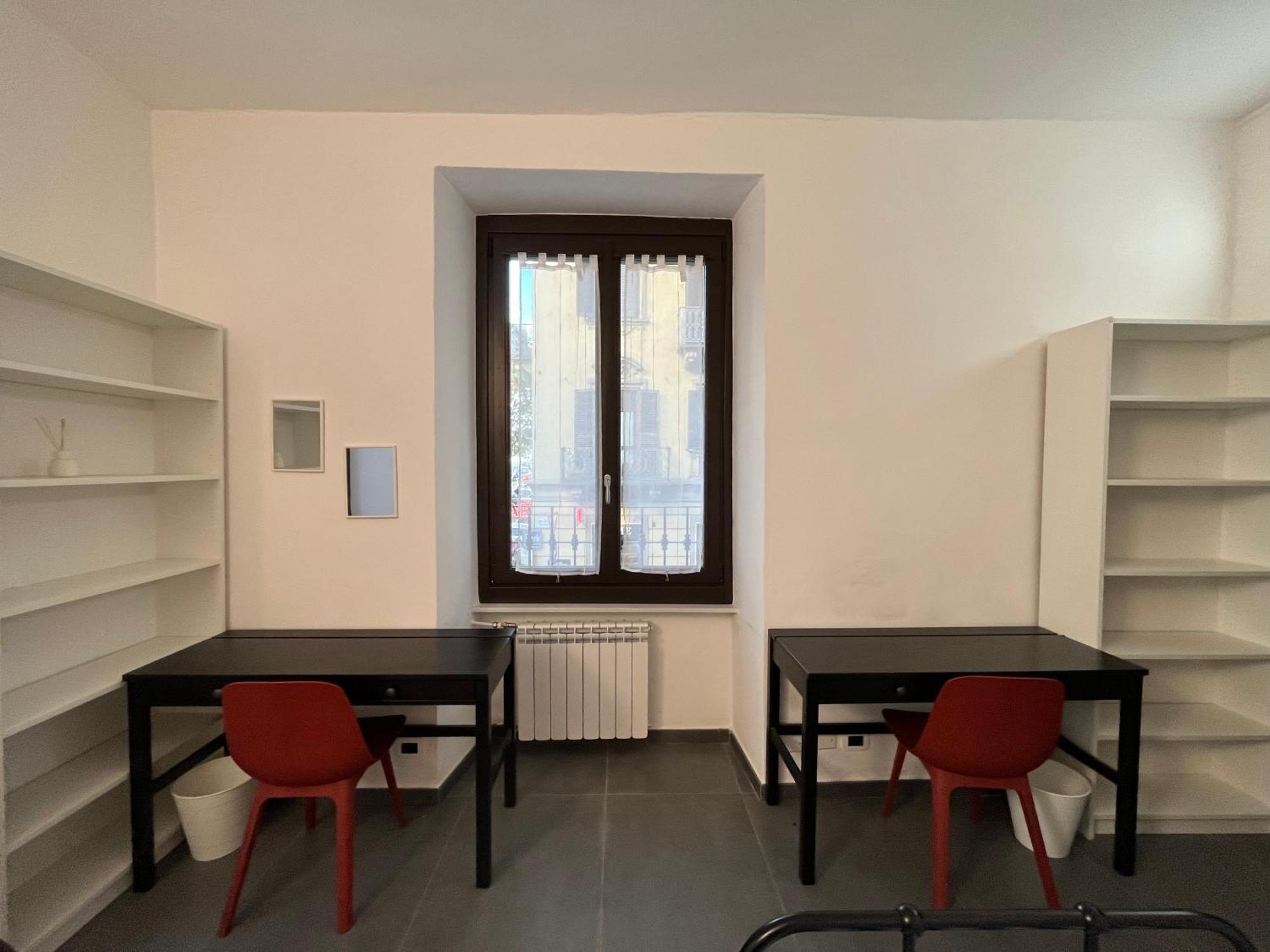 Porta Susa Rooms - Camere Porta Susa ตูริน ภายนอก รูปภาพ