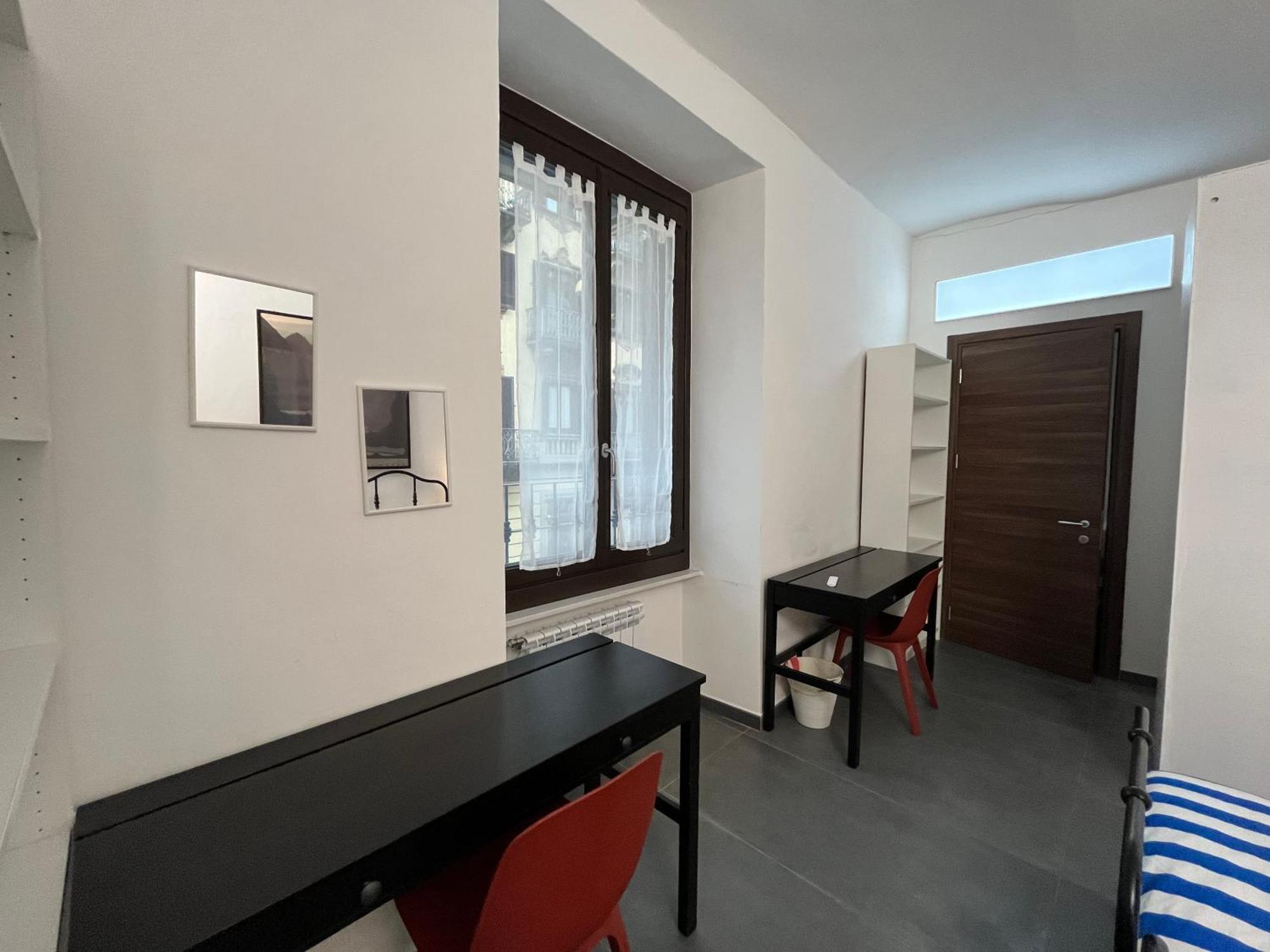 Porta Susa Rooms - Camere Porta Susa ตูริน ภายนอก รูปภาพ