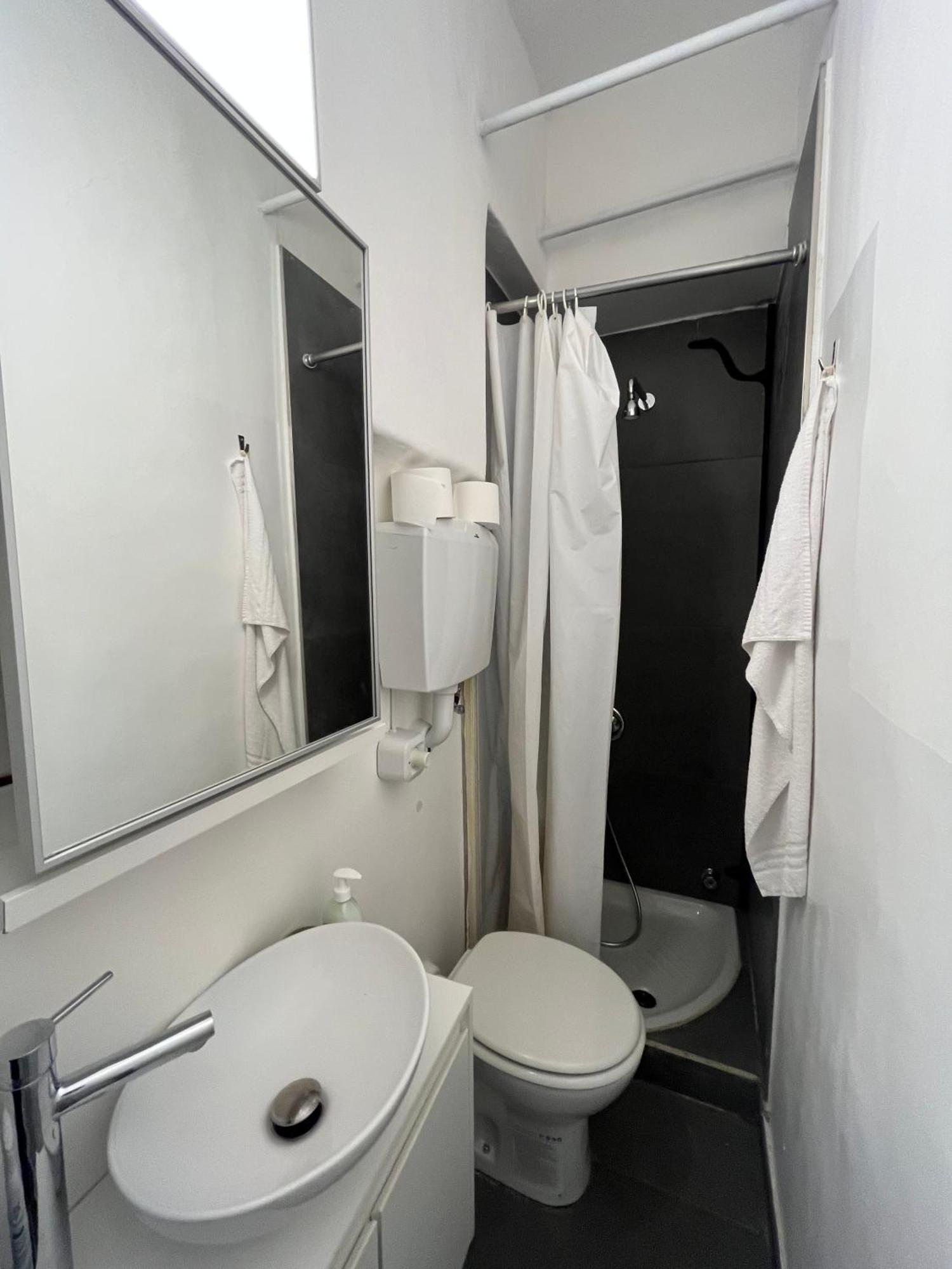 Porta Susa Rooms - Camere Porta Susa ตูริน ภายนอก รูปภาพ